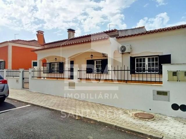 Casaa 3 quarto, Almeirim Almeirim DLS101225908