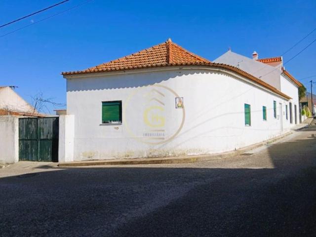 Casaa 3 quarto, Alpiarça Alpiarça DLS99566598
