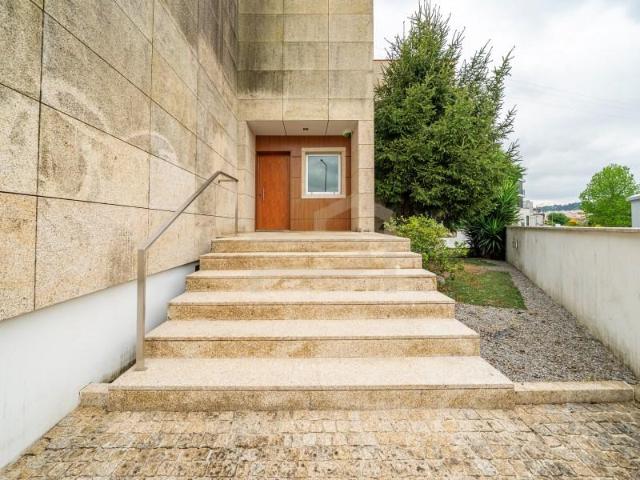 Casaa 3 quarto, Braga Braga DLS101411263