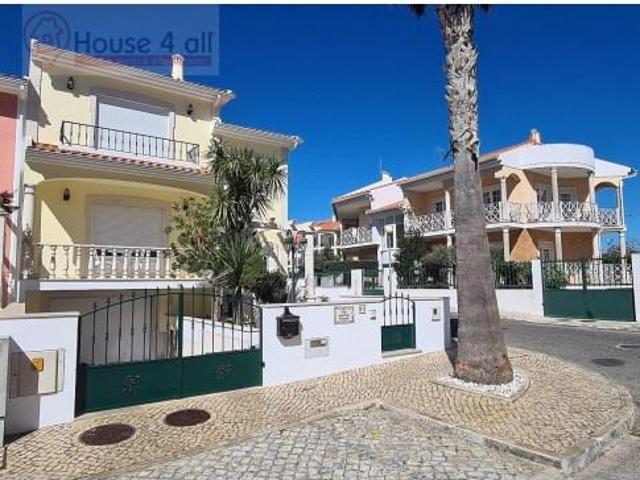 Casaa 3 quarto, Caldas da Rainha Caldas da Rainha DLS102338508