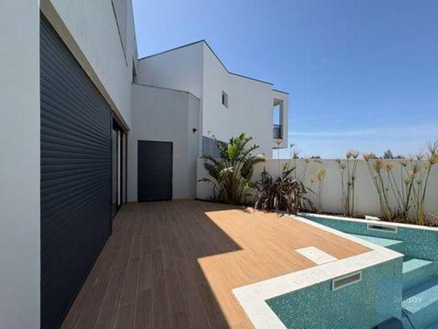 Casaa 3 quarto, Cascais Lisboa 2755 306 DLS97111700