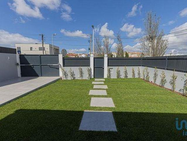 Casaa 3 quarto, Cascais Lisboa 2785 001 DLS90183411