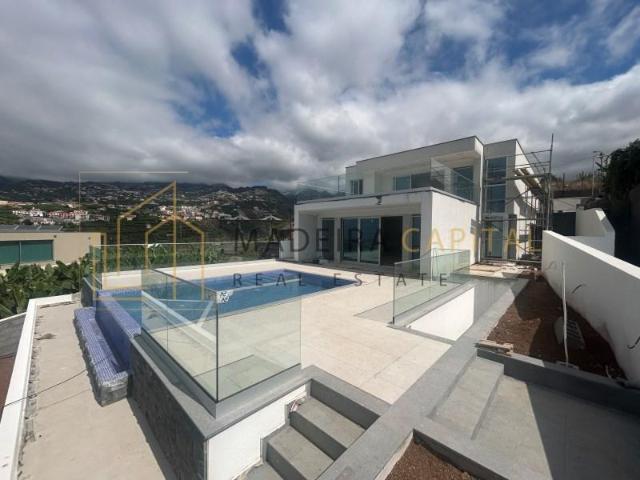Casaa 3 quarto, Funchal Funchal DLS88917331