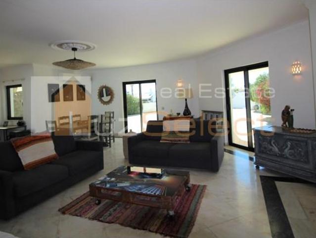 Casaa 3 quarto, Lagos Lagos DLS97123025