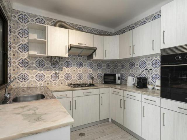Casaa 3 quarto, Loulé Loulé 8125 481 ES102522261