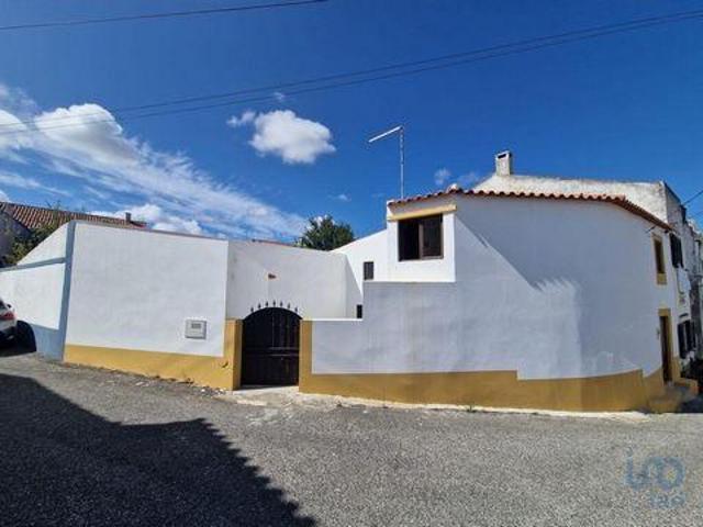 Casaa 3 quarto, Óbidos Leiria 2510 401 DLS82331831