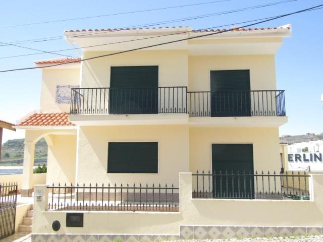 Casaa 3 quarto, Odivelas Odivelas DLS102162355