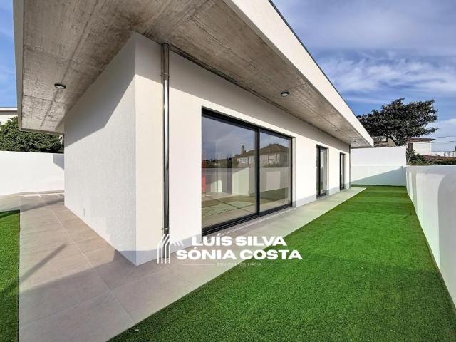Casaa 3 quarto, Oliveira de Azeméis Aveiro DLS101712595