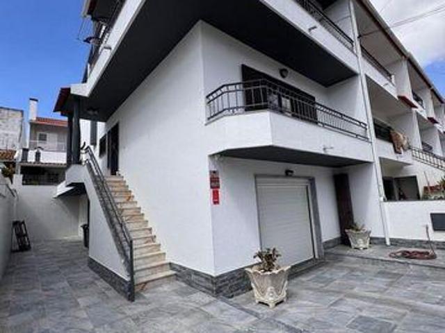 Casaa 3 quarto, Seixal Setúbal 2855 012 DLS92110304