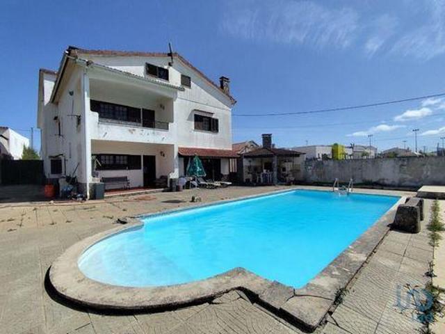 Casaa Cadaval Lisboa 2550 012 DLS89043092