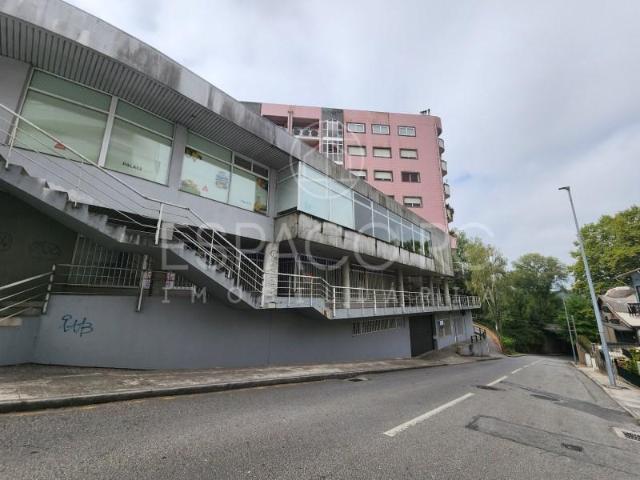 Casaa Guimarães Guimarães DS97121339