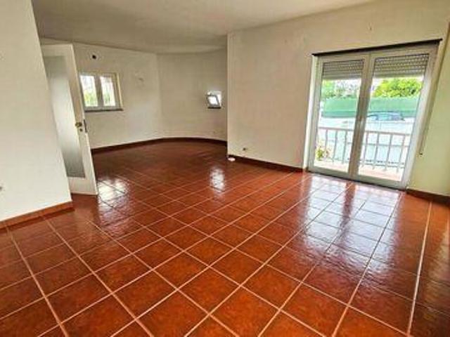 Casaa Leiria Leiria 2410 054 DLS82331724