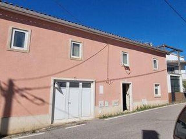 Casaa Pedrógão Grande Leiria 3270 225 DS82331839