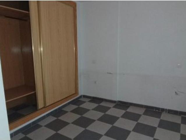 CASABANCO VENDE LOCAL COMERCIAL Y VIVIENDA EN CASATEJADA