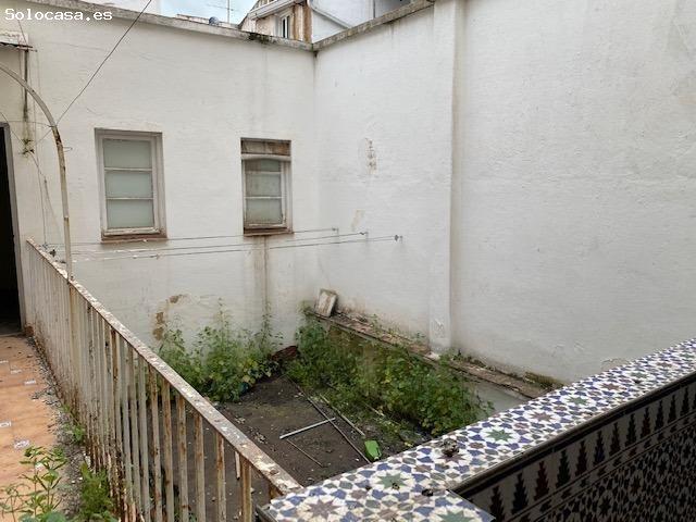 CASABANCO VENDE PISO DE TRES DORMITORIOS EN BADAJOZ
