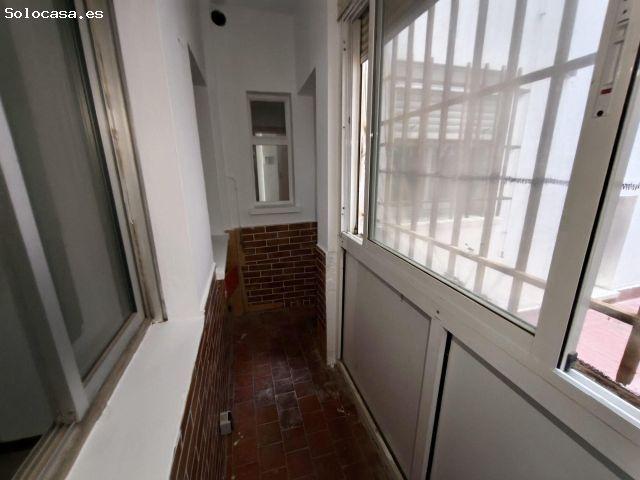 CASABANCO VENDE PISO DE TRES DORMITORIOS EN EL CENTRO DE MERIDA