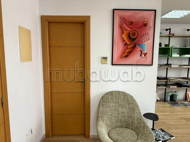 Casablanca bd anfa, location d un joli bureau 53m²