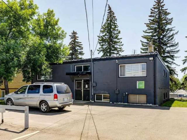 Casablanca & Casanova Apartments 1 Bedroom Apartment for Rent at 2413 7th St E, Saskatoon, SK S7H 1A4 Brevoort Park