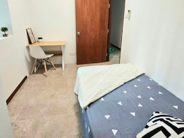 Casablanca Condominium For Rent, $1,000, 1 Bed 1 Bath 100 sqft $10.00 psf