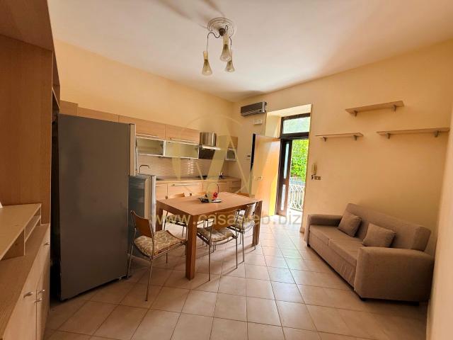 Casagiove ZONA PIAZZA VANVITELLI AFFITTASI APPARTAMENTO COMPLETAMENTE ARREDATO