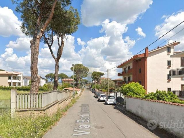Casal monastero ampio monolocale arredato