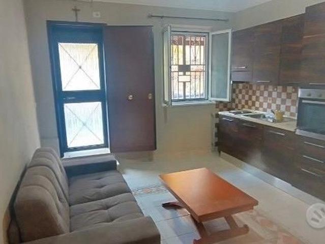 CASALOTTI MONOLOCALE ARREDATO PiANO TERRA