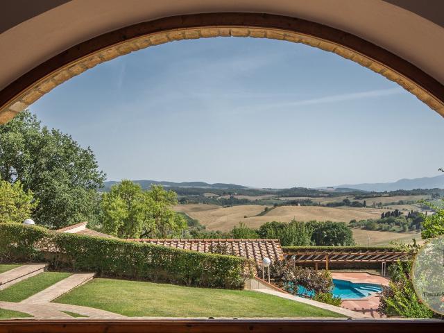 Casale Che Spettacolo · Mtp125 711m² Montepulciano