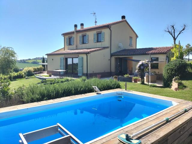 Casale Classe A 240mq vista mare San Marcello An 240m² San Marcello