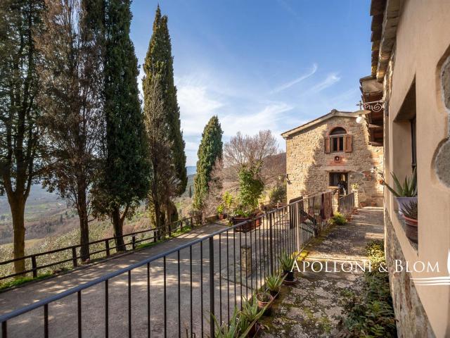 Casale antico con piscina e spa, Loro Ciuffenna Toscana 492m² Loro Ciuffenna