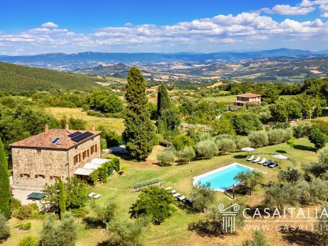 Casale dei Glicini 9Zmc 370m² Todi