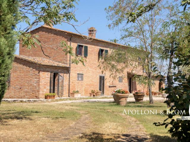 Casale del 1600 con piscina Cortona 242m² Cortona
