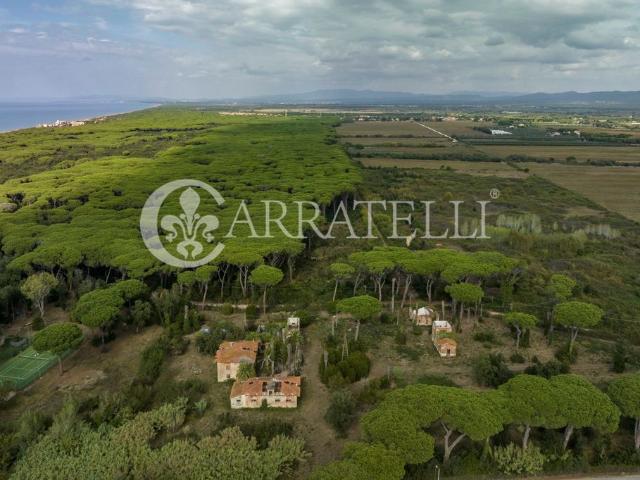 Casale di 1350 mq in vendita Castagneto Carducci, Italia