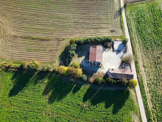 Casale di 200 mq a Ponti sul Mincio
