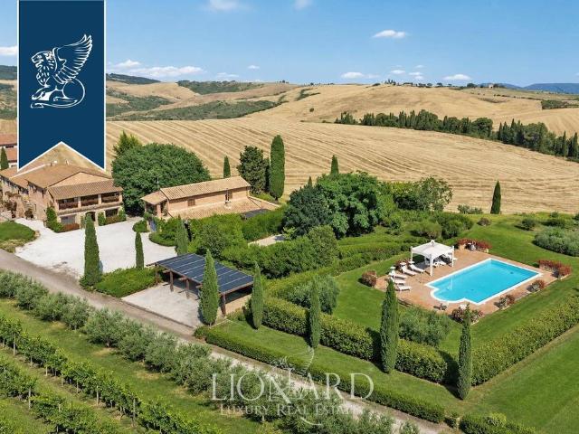 Casale di 820 mq in vendita Pienza, Italia