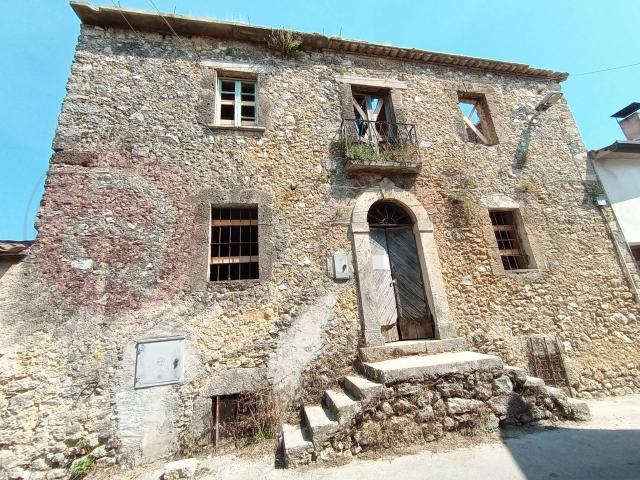 Casale di campagna in vendita a Monte San Giovanni Campano, Chiaiamari