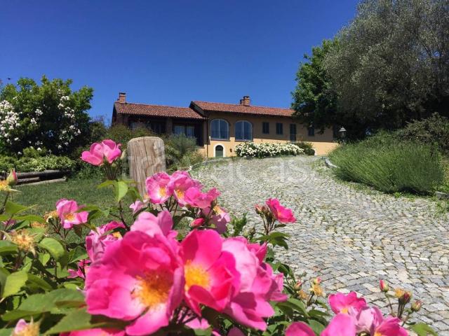 Casale in affitto a Chieri strada Baldissero, 186, arredato, giardino privato, box TrovaCasa