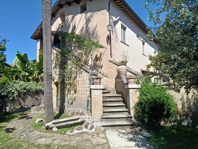 Casale in affitto a Roma via della Tenuta della Maglianella, giardino privato, posto auto, box TrovaCasa