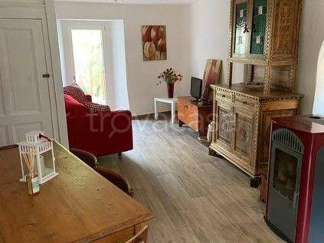 Casale in in affitto da privato a Druogno via al Cantone, 9, da privato, lavanderia, balcone TrovaCasa
