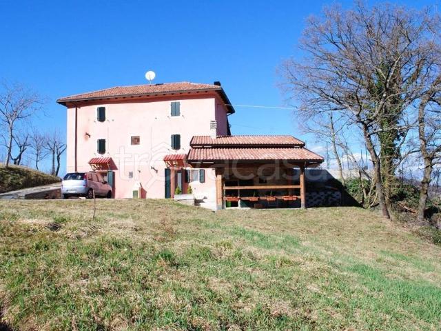 Casale in in affitto da privato a Sestola via Spinedola, 18, da privato, ripostiglio TrovaCasa