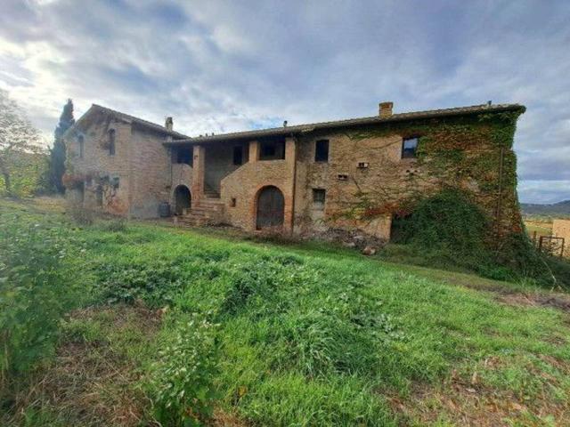 Casale in vendita a Magione