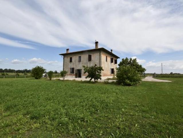 Casale in vendita a Malalbergo