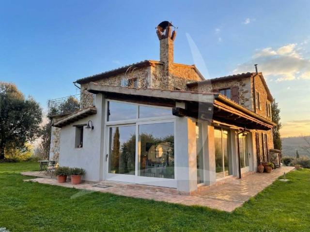 Casale in vendita a Manciano, Saturnia