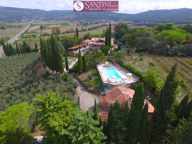 CASALE in VENDITA a MASSA MARITTIMA di 20 vani