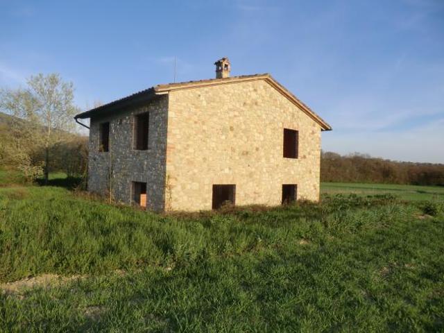 Casale in vendita a Massa Martana