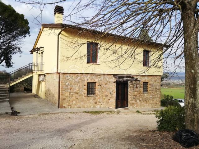 Casale in vendita a Marsciano