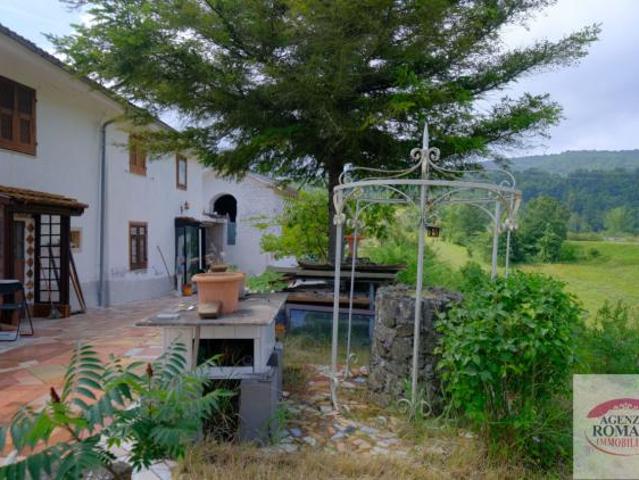 Casale in vendita a Mioglia