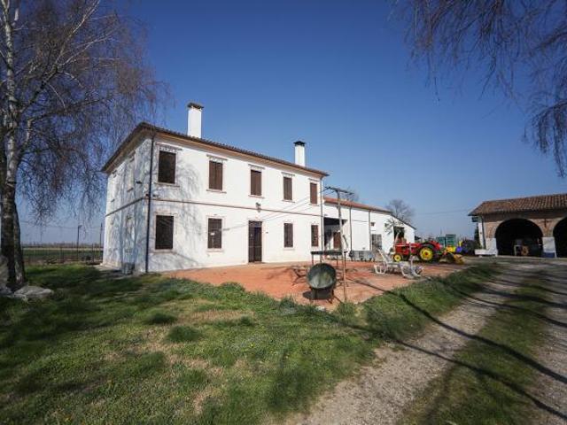 Casale in vendita a Minerbe