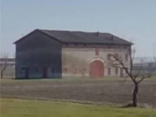 Casale in vendita a Modena