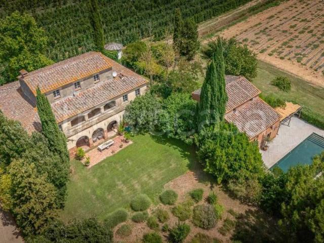Casale in vendita a Monte San Savino