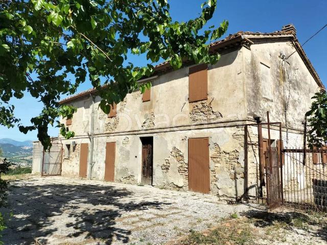 Casale in vendita a Montecarotto